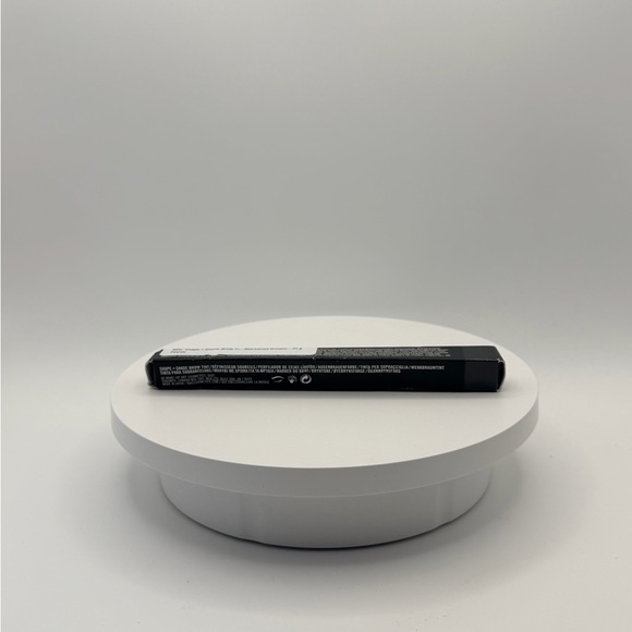 MAC Cosmetics Shape + Shade Brow Tint - Stud NEW Authentic - Picture 2 of 4